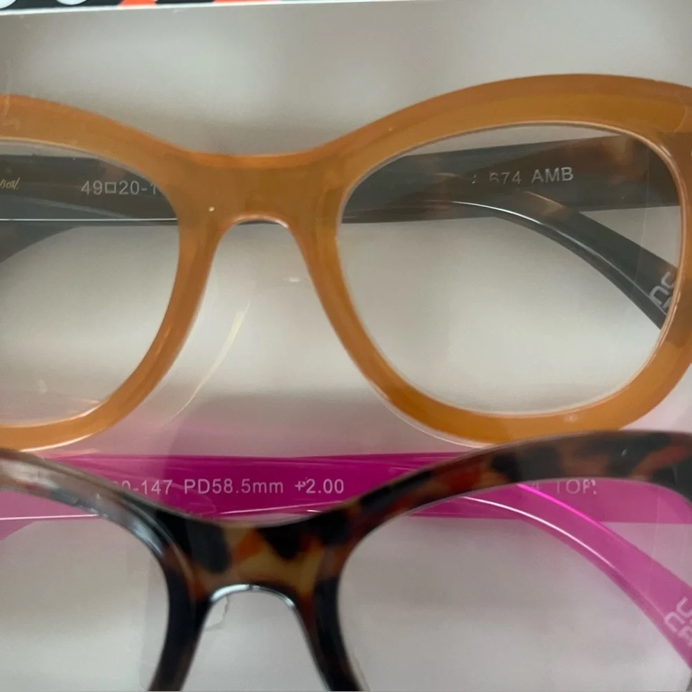 Betsey Johnson 3 Set Reading Glasses 2.00 Black Pink Tortoise Shell Set Chunky